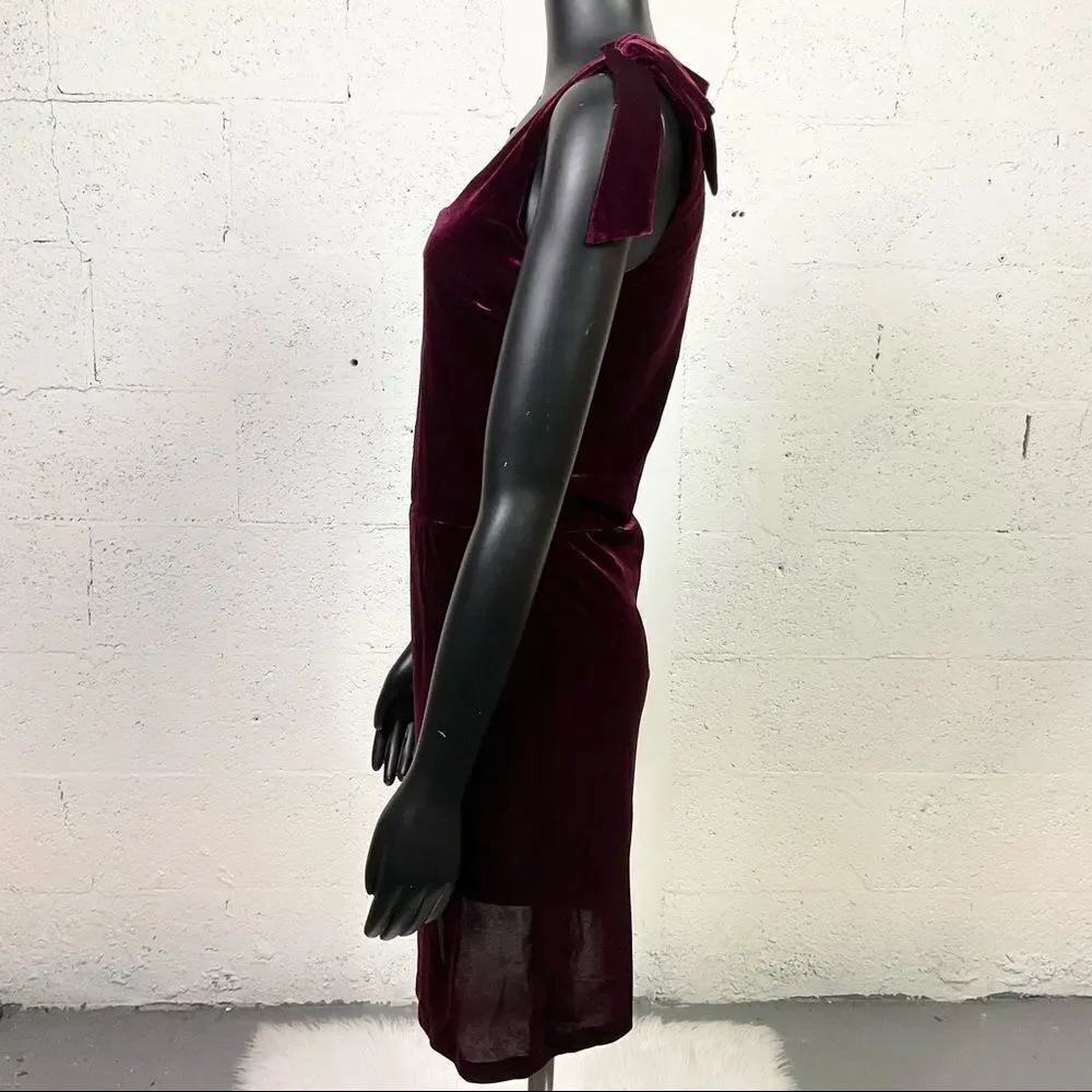 NEW AQUA Style# WO- 6966 burgundy velvet square neck bow strap mini dress L